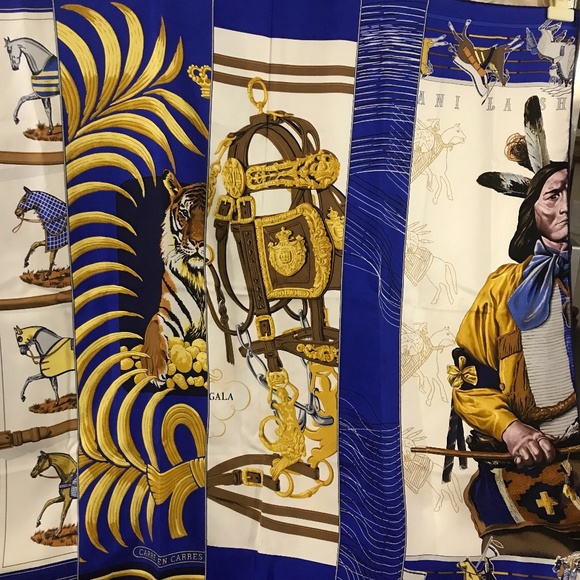 HERMÉS SCARF - Picture 3 of 10